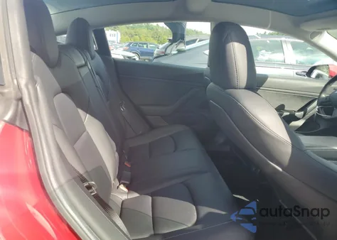 2019 Tesla Model 3 из США, поврежденный, VIN 5YJ3E1EB7KF452353